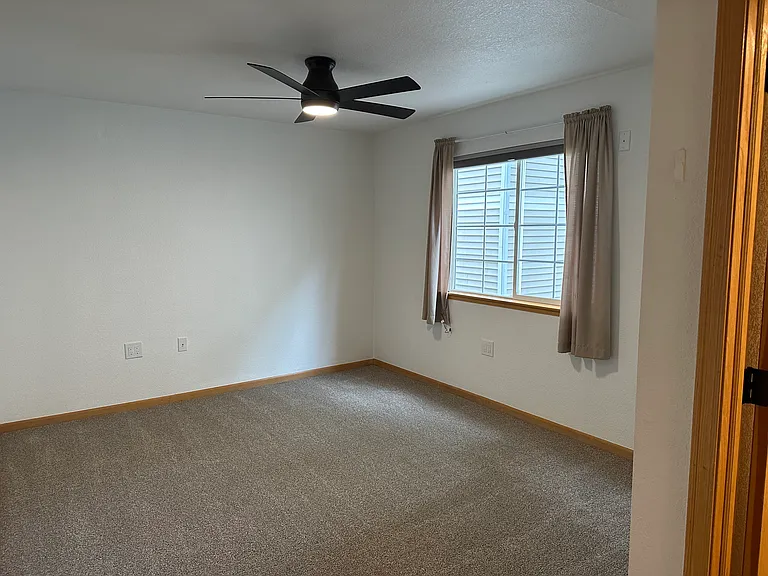1221 University Ave #D-202 — Photo 27