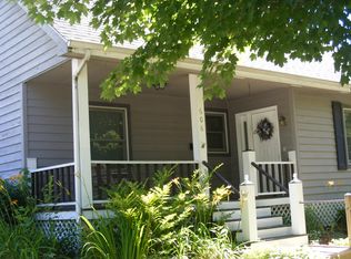 606 Institute St, Valparaiso, IN 46383
