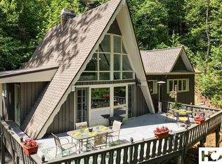 173 Strawberry Hill Road, Cullowhee, NC 28723