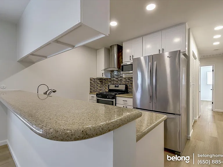 814 Lusterleaf Dr — Photo 13