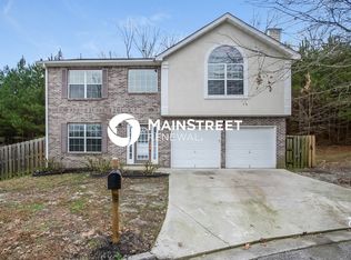 3906 Micah Ln, Ellenwood, GA 30294