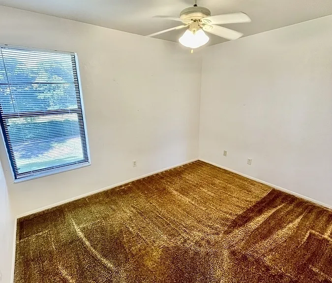 4753 Orange Grove Blvd #G8 — Photo 8
