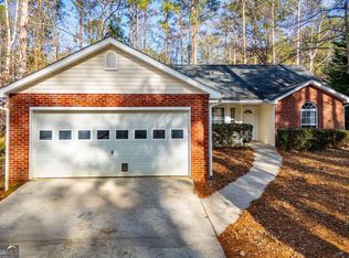 3153 Sweetbriar Dr, Villa Rica, GA 30180