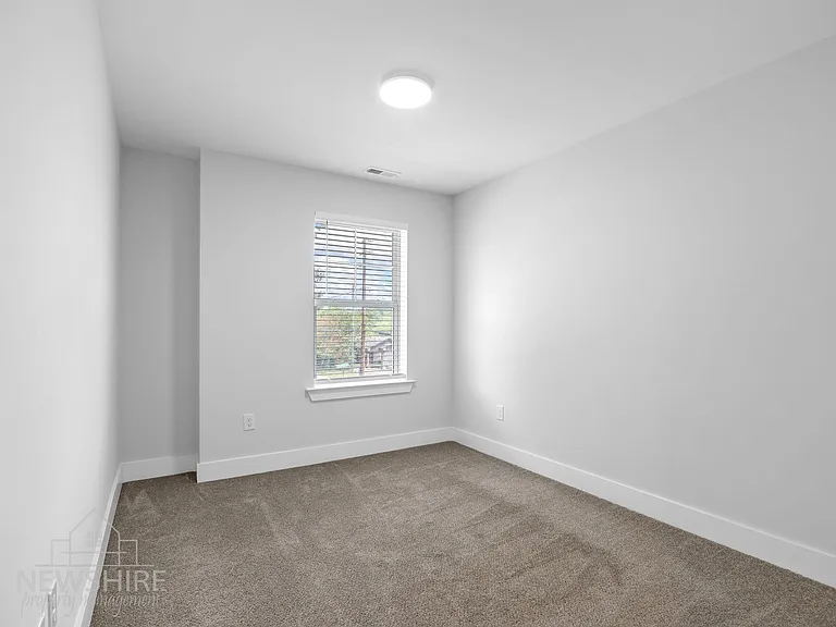 Townes at Converse Luxury Townhomes — Photo 16