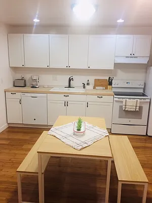 Rented by Owner | media 17