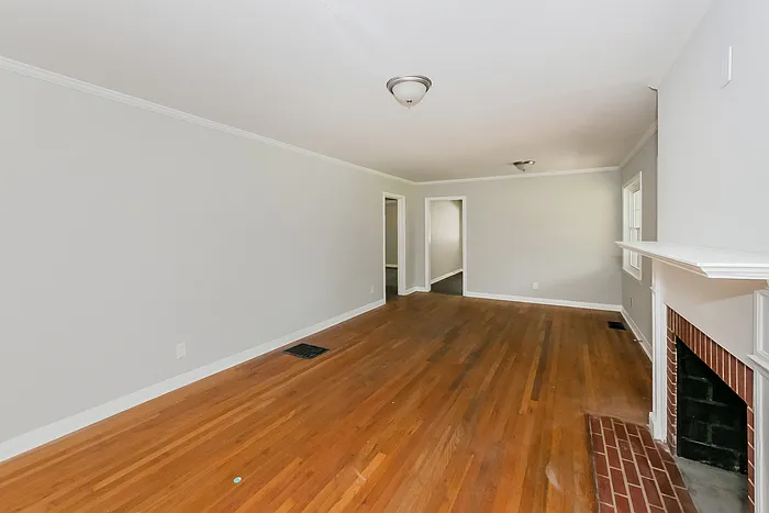 2 bed, 2.0 bath, 1377 sqft, $1,445 — Photo 4