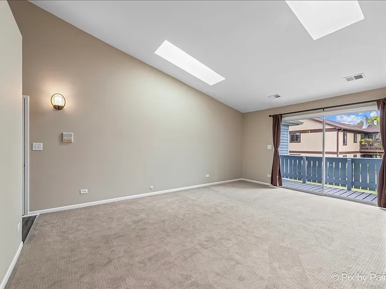 1736 Chesapeake Ln #4 — Photo 13