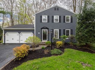 3024 Stevenage Dr, Baldwinsville, NY 13027