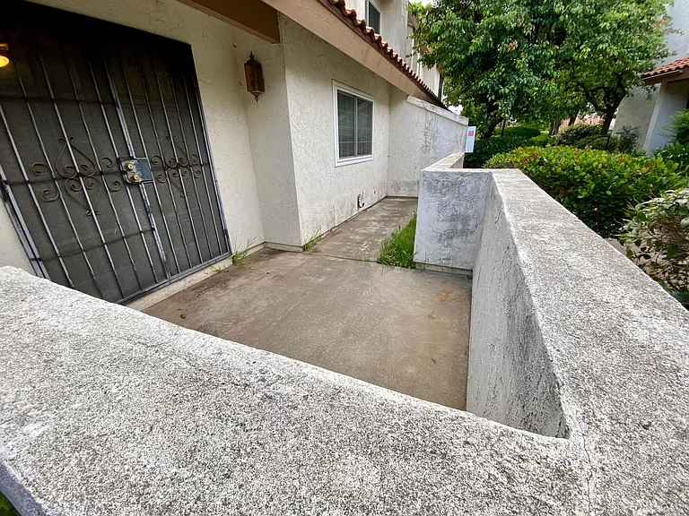 1651 S Juniper St #225 — Photo 23