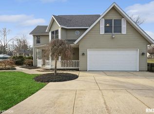 1207 N Milton Ave, Springfield, IL 62702