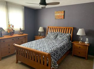 65 Larkspur Ln, Rochester, NY 14622