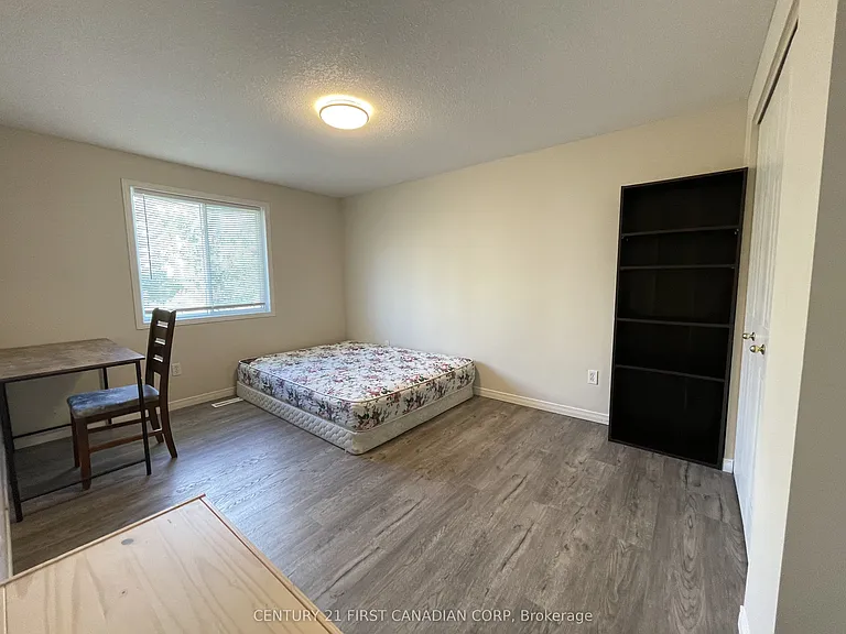 740 Redoak Ave — Photo 12