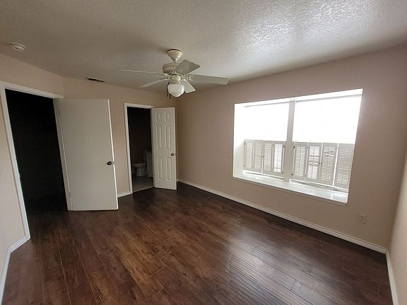 4th image of 3209 Whatley Dr