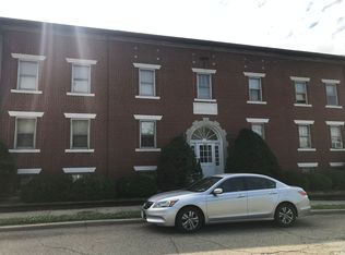 920 Columbia Ave APT 8, Akron, OH 44310