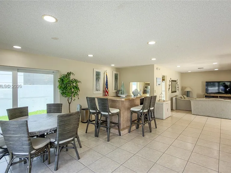 1391 S Ocean Blvd #409 — Photo 34