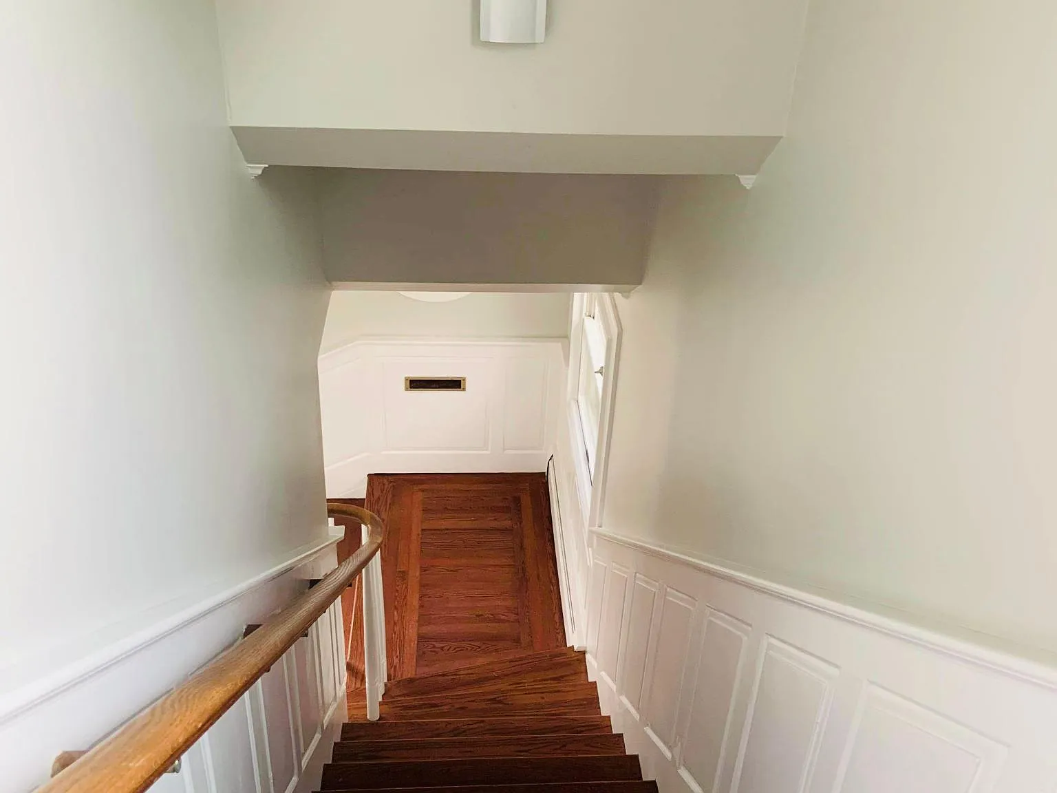 4 bed, 2570 sqft, $7,000 — Photo 4