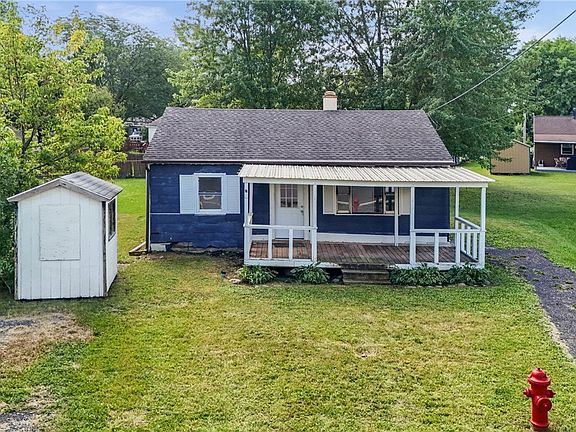 2nd image of 6 Seneca Cir