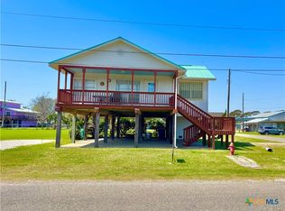 815 N Washington Blvd, Port O Connor, TX 77982