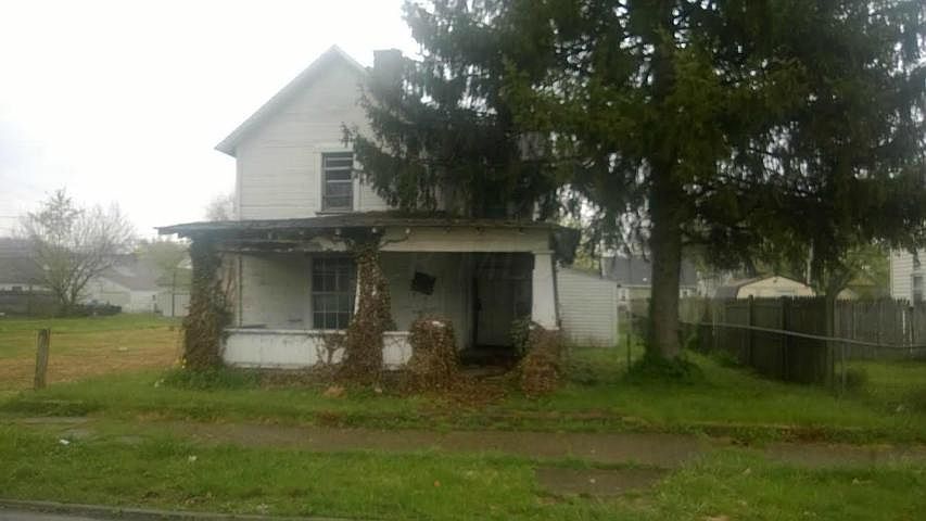 1st image of 842 Washington Ave