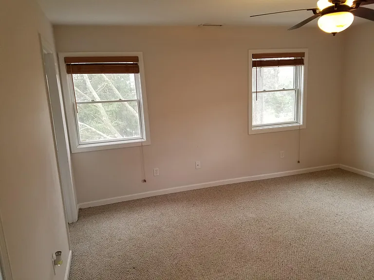 110 Sleeping Giant Dr — Photo 57