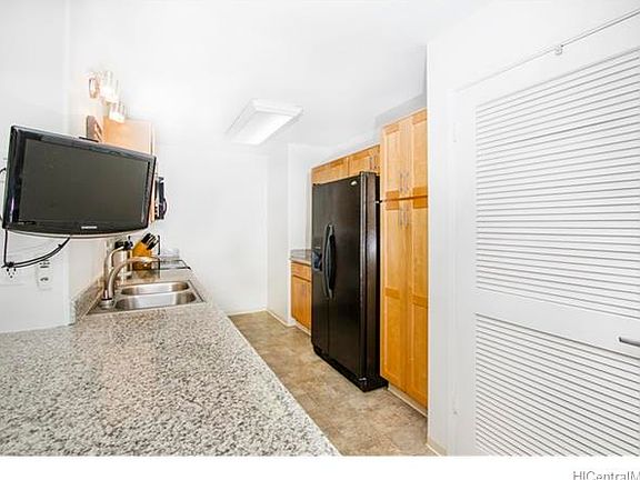 3rd image of 91-1175 Kaiau Ave APT 904