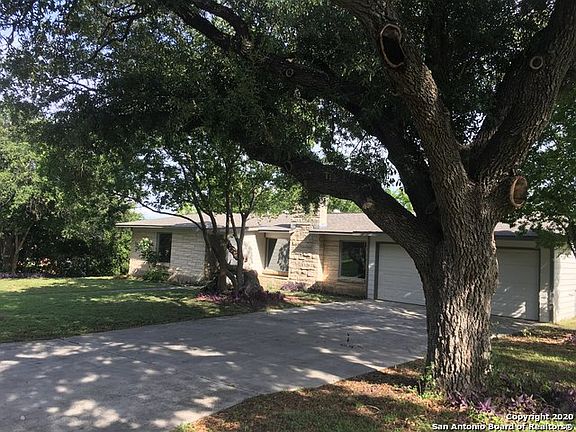 3rd image of 156 Rilla Vista Dr