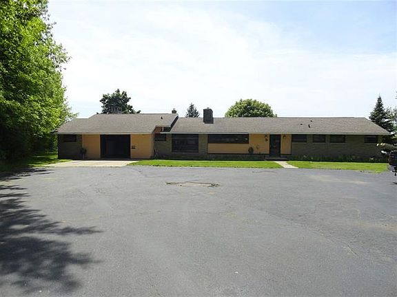3rd image of 4109 Park Ln