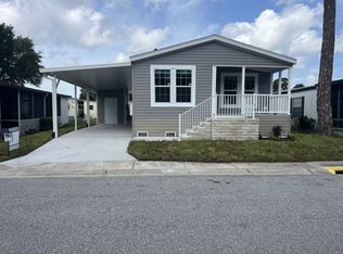 15666 49th St N #1074, Clearwater, FL 33762