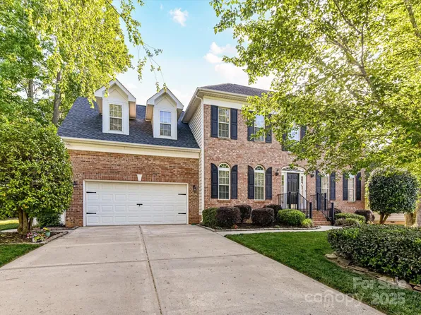 6005 Abergele Ln, Stallings, NC 28104