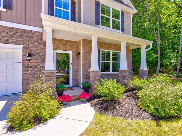 6416 Iron Dragon Dr, Greensboro, NC 27455