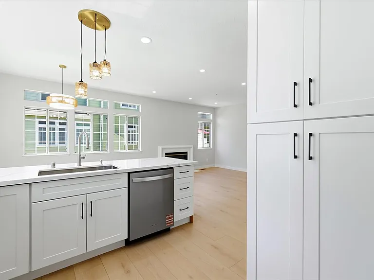 521 Porpoise Bay Ter #A — Photo 21