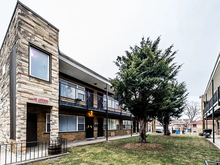 5015 W Jackson — Photo 3