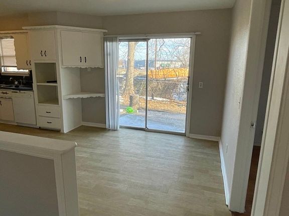 5th image of 510 SW 54th St