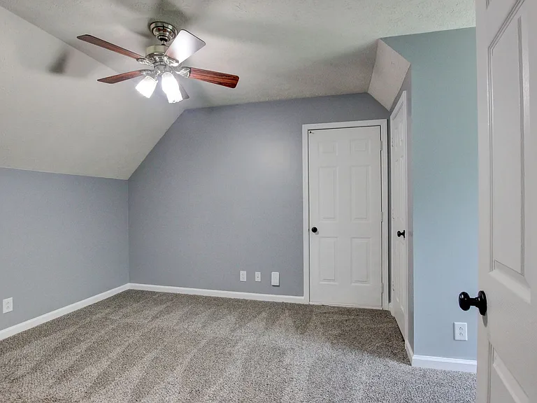 180 Kings Deer Dr — Photo 46