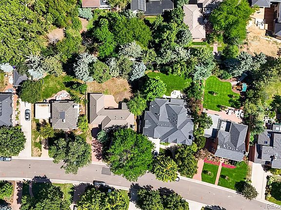 2nd image of 360 Jasmine Street