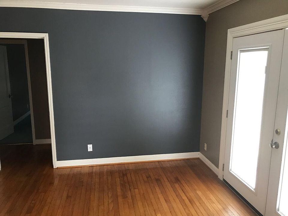 1st image of 3005 Topeka St