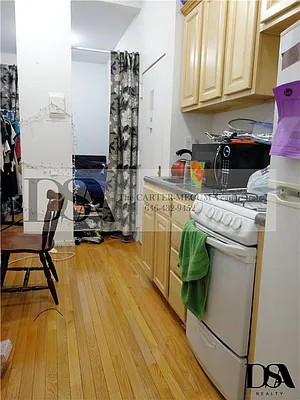 Rented by DSA Realty | media 35