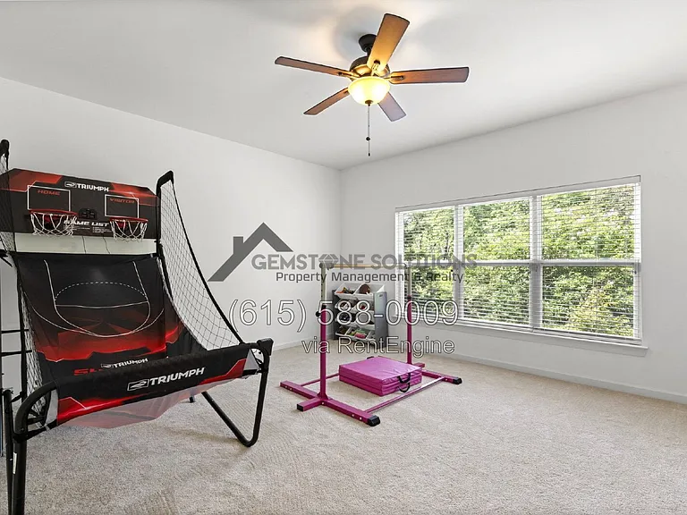 327 Wandering Cir — Photo 32