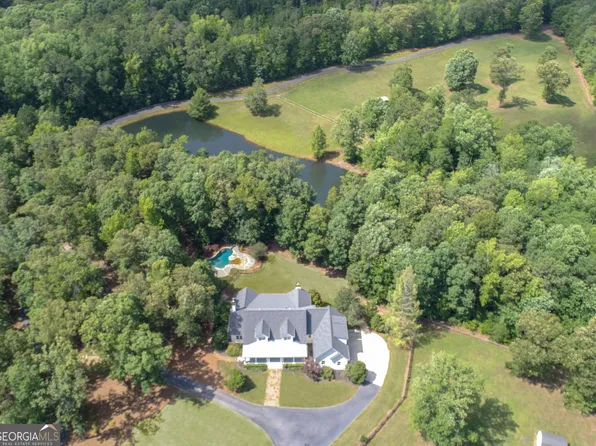 964 Brooks Woolsey Rd, Brooks, GA 30205