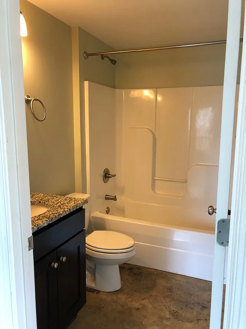 SB Investments — Photo 3