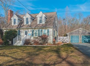 147 Rockland St, Dartmouth, MA 02748
