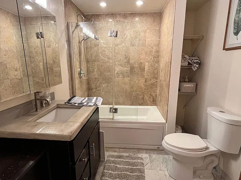 1049 N Paulina St #2A — Photo 13