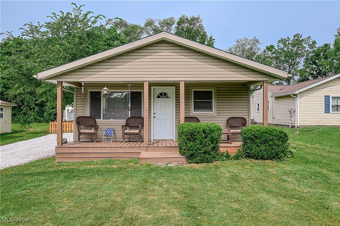 3236 S Bender Ave, Akron, OH 44319 | Zillow