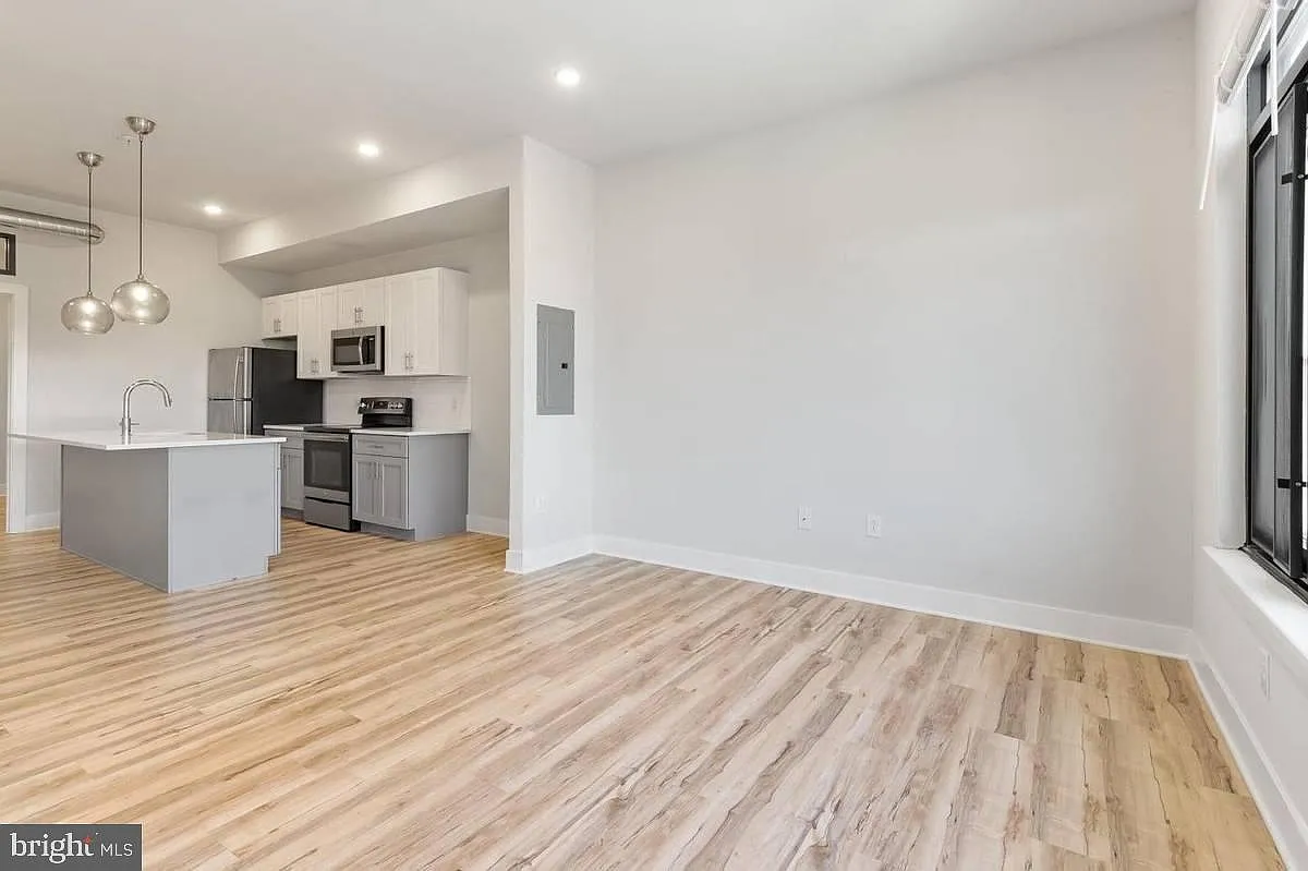 2 bed, $1,495 — Photo 3
