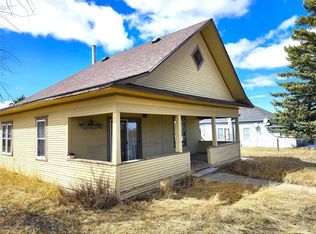 208 Hannaford St S, Wilsall, MT 59086