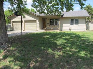1302 E Gidley St, Wichita, KS 67216