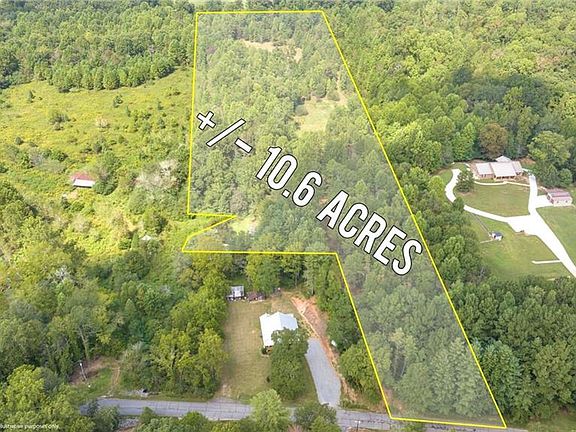 4th image of 385 Amys Rd