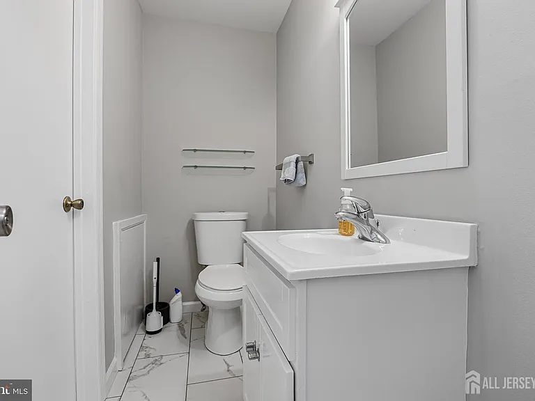 23 W Bluebell Ln #A — Photo 23