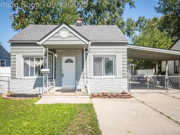 28538 Block St, Garden City, MI 48135