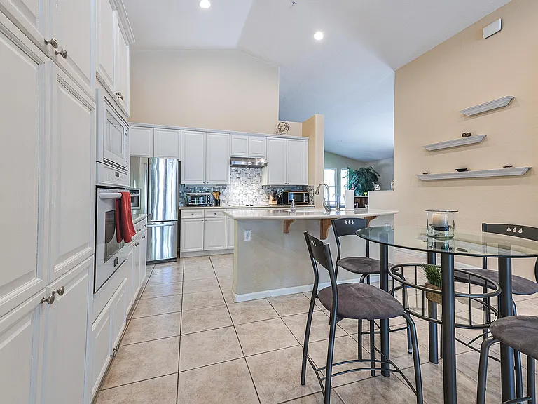 10279 E Acacia Dr — Photo 5